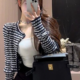 Korean-style Chanel-inspired striped long-sleeve knit cardigan women 2026 autumn new fashion versatile slimming top